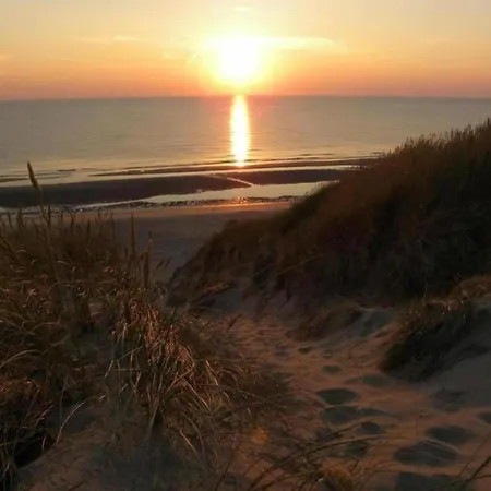 Elegant Wieringer Vila